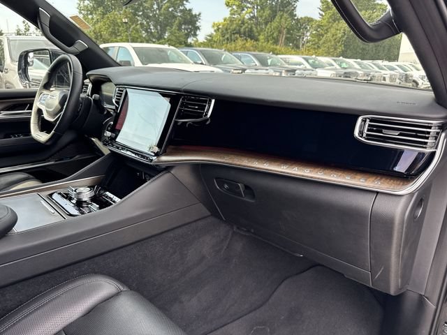 Used 2022 Jeep Grand Wagoneer Series I AWD/4WD image 30