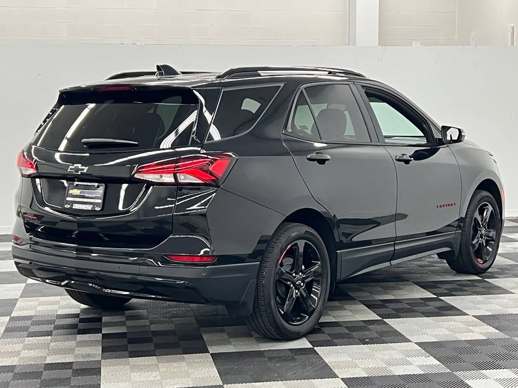 Used 2024 Chevrolet Equinox Premier w/ Redline Edition AWD/4WD image 7
