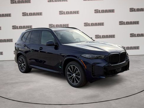 New 2026 BMW X5 xDrive40i w/ M Sport Package AWD/4WD image 7
