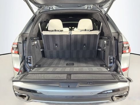 Certified 2024 BMW X7 xDrive40i w/ M Sport Package AWD/4WD image 28