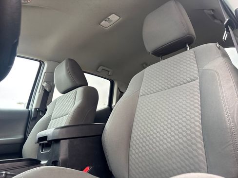 Used 2023 Toyota Tacoma SR image 9