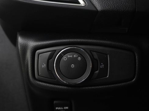 Used 2016 Lincoln MKX Premiere image 23