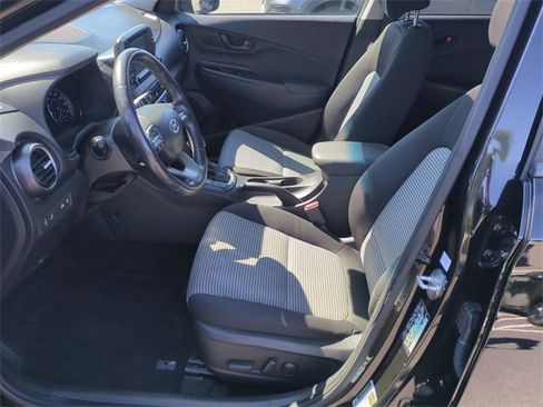 Used 2020 Hyundai Kona SEL Plus image 11