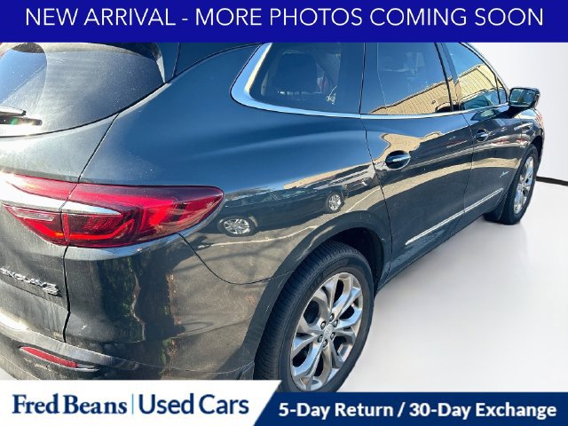 Used 2019 Buick Enclave Avenir w/ Avenir Technology Package AWD/4WD image 3