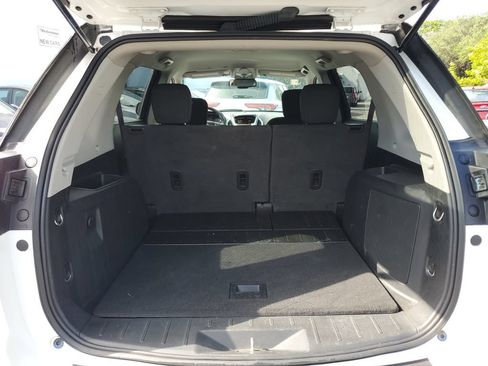 Used 2017 GMC Terrain SLE FWD image 10