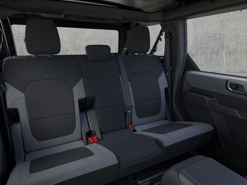 New 2025 Ford Bronco 4-Door w/ Sasquatch Package image 11