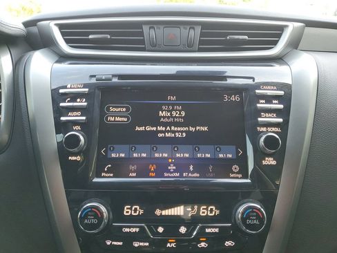 Certified 2024 Nissan Murano SV w/ SV Midnight Edition Package FWD image 31
