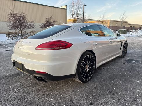 Used 2015 Porsche Panamera 4S image 16