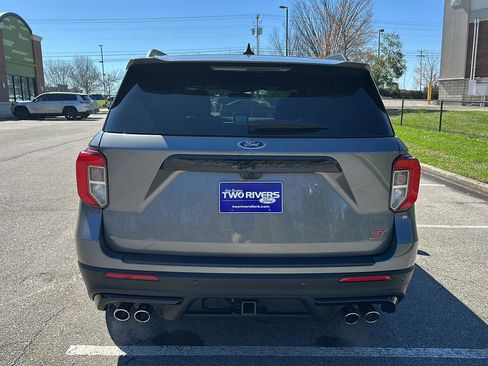 Certified 2023 Ford Explorer ST w/ Equipment Group 401A image 4