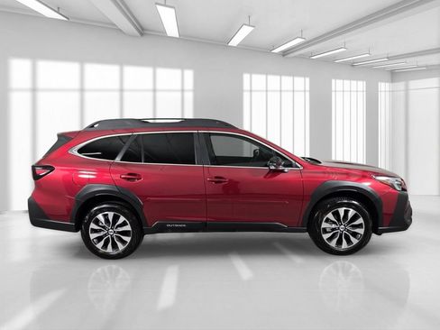 Certified 2025 Subaru Outback Limited AWD/4WD image 9