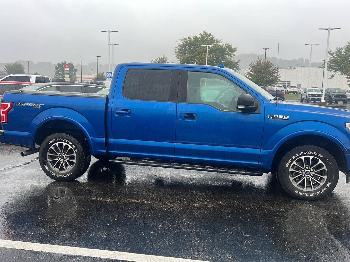 Used 2018 Ford F150 XLT w/ Equipment Group 302A Luxury AWD/4WD image 4