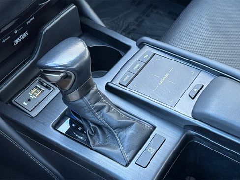 Used 2019 Lexus ES 350 Luxury image 25