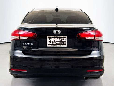 Used 2018 Kia Forte LX w/ LX Rear Camera Package FWD image 5