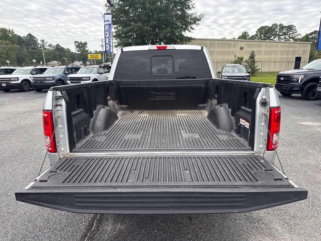 Used 2016 Ford F150 XLT w/ Equipment Group 302A Luxury AWD/4WD image 35
