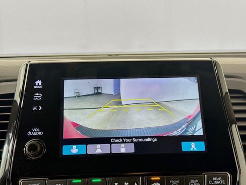 Used 2022 Honda Odyssey EX-L image 6