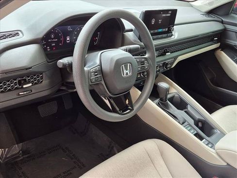 Certified 2024 Honda Accord EX image 9