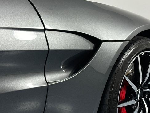 Used 2020 Aston Martin V8 Vantage Coupe RWD image 48