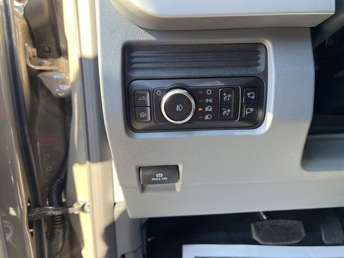 New 2026 Ford F250 XLT w/ XLT Premium Package image 15