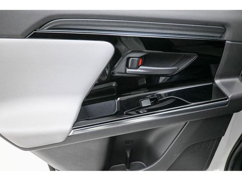 Used 2023 Subaru Solterra AWD image 25