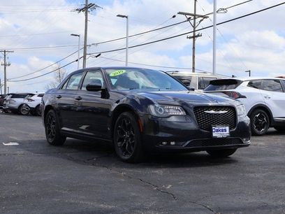 Used 2019 Chrysler 300 S