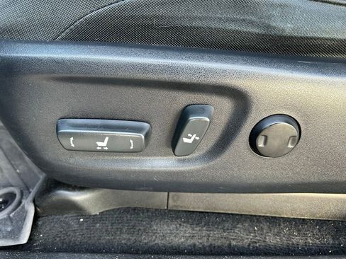 Used 2015 Toyota 4Runner SR5 RWD image 17