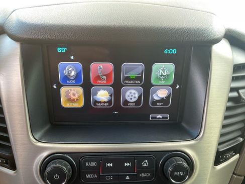 Used 2020 GMC Yukon XL Denali w/ Denali Premium Package AWD/4WD image 16