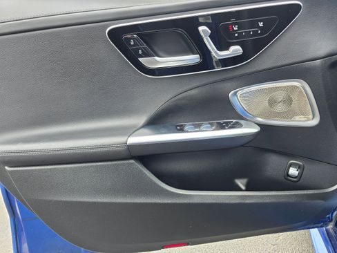 Used 2024 Mercedes-Benz C 300 4MATIC Sedan w/ AMG Line w/ Night Package image 35