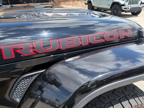 Used 2020 Jeep Gladiator Rubicon AWD/4WD image 9