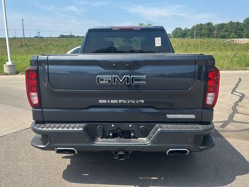 Used 2022 GMC Sierra 1500 Elevation AWD/4WD image 4