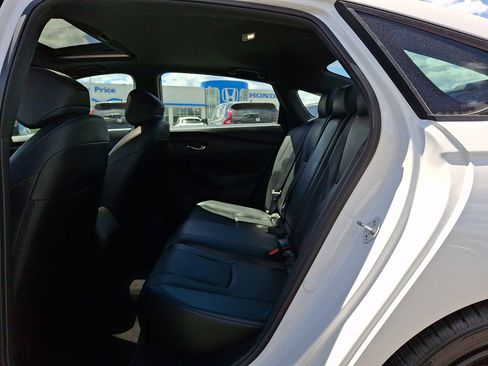 Used 2023 Honda Accord Sport image 10