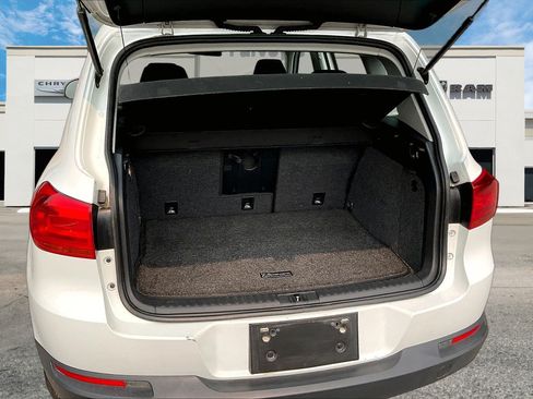 Used 2018 Volkswagen Tiguan Limited AWD/4WD image 29