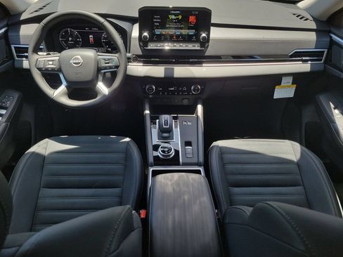New 2026 Nissan Rogue SL AWD/4WD image 16