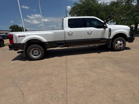 Used 2024 Ford F350 King Ranch w/ FX4 Off-Road Package AWD/4WD image 8