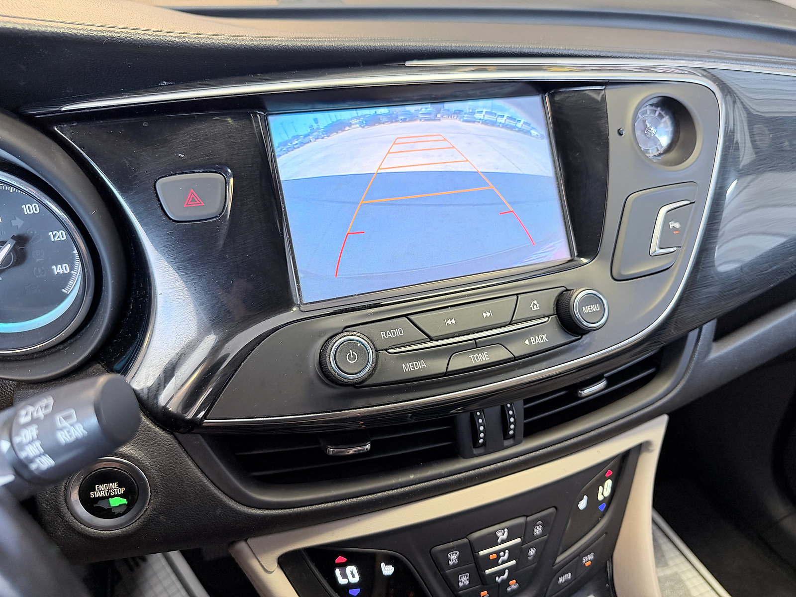 Used 2017 Buick Envision Preferred FWD image 31