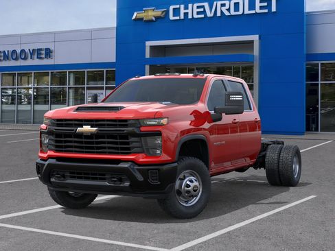 New 2026 Chevrolet Silverado 3500 W/T w/ Snow Plow Prep Package AWD/4WD image 30