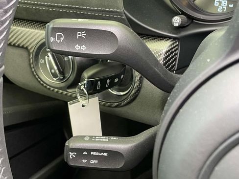 Certified 2025 Porsche 718 Cayman GT4 RS image 36