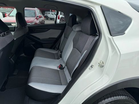 Used 2019 Subaru Crosstrek 2.0i w/ Eyesight System image 5