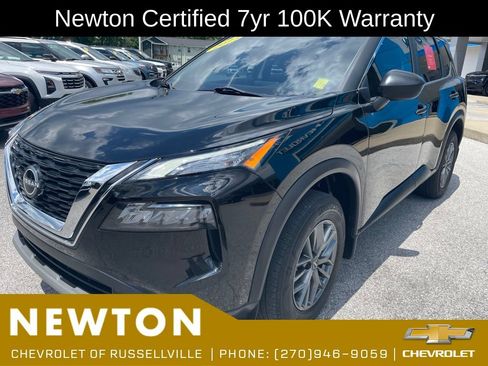 Used 2023 Nissan Rogue S FWD image 3