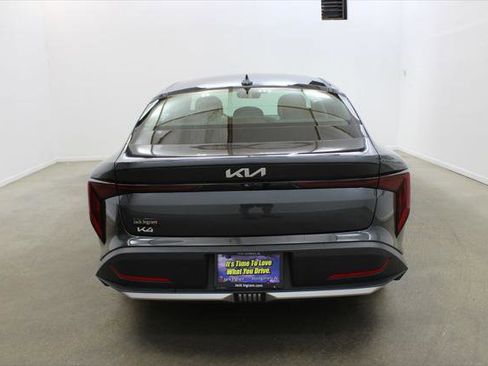 Used 2025 Kia K4 FWD image 4