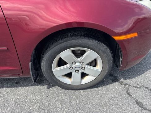 Used 2006 Ford Fusion SE FWD image 9
