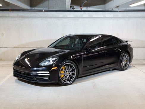 Certified 2022 Porsche Panamera Turbo S AWD/4WD image 1
