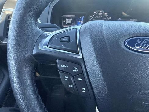 Certified 2024 Ford Edge Titanium w/ Titanium Elite Package image 37