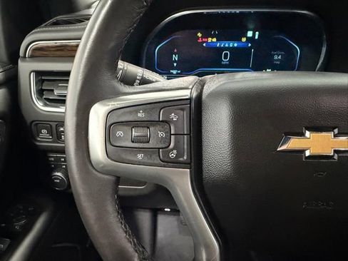 Used 2022 Chevrolet Tahoe Premier AWD/4WD image 11