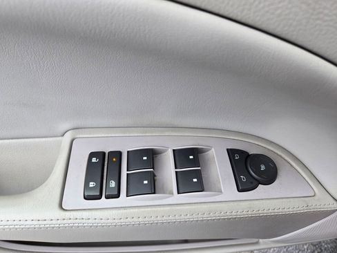 Used 2007 Buick Lucerne CX FWD image 11