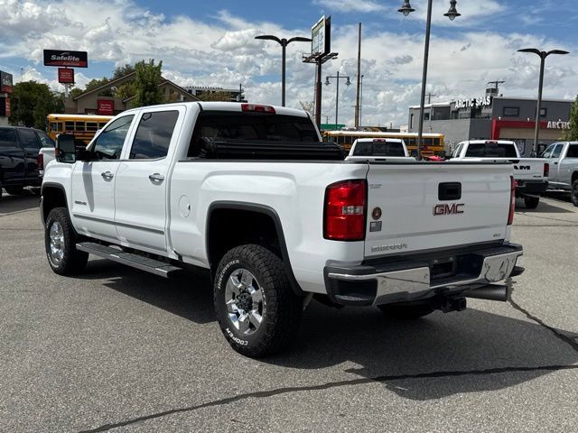 Used 2019 GMC Sierra 3500 SLT w/ Duramax Plus Package AWD/4WD image 4