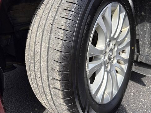 Used 2012 Toyota Sienna XLE image 12