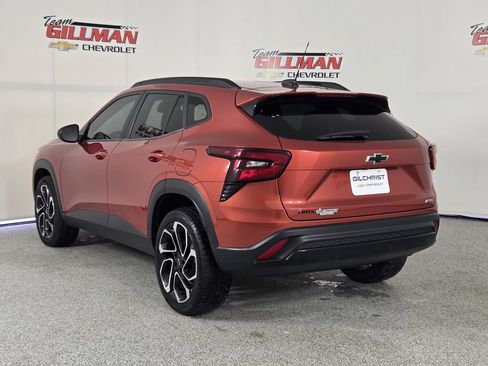 Used 2024 Chevrolet Trax RS FWD image 5