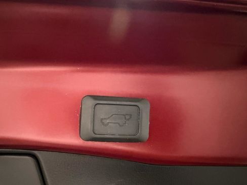 Used 2019 Toyota RAV4 Adventure AWD/4WD image 32