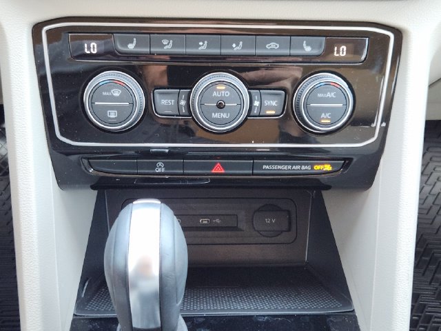 Used 2023 Volkswagen Atlas SE FWD image 18