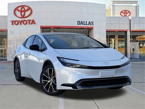 Used 2024 Toyota Prius Limited image 1